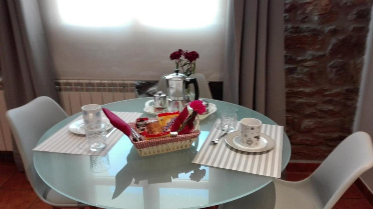 Casa Josefa Apartment Murias ภายนอก รูปภาพ